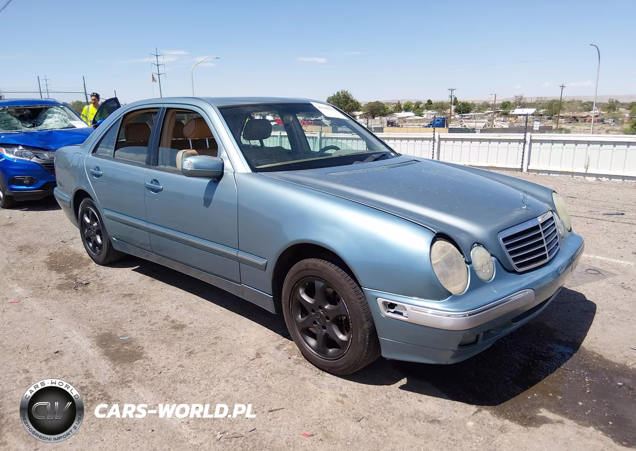 2002 MERCEDES-BENZ E 320