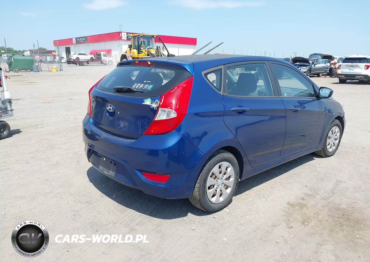 2016 Hyundai Accent Se VIN:KMHCT5AE7GU254945 - 4