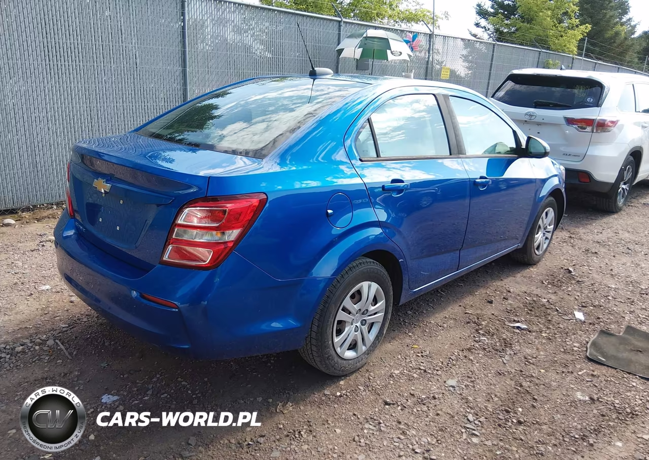 2017 Chevrolet Sonic Ls Auto VIN:1G1JB5SH9H4134808 - 4