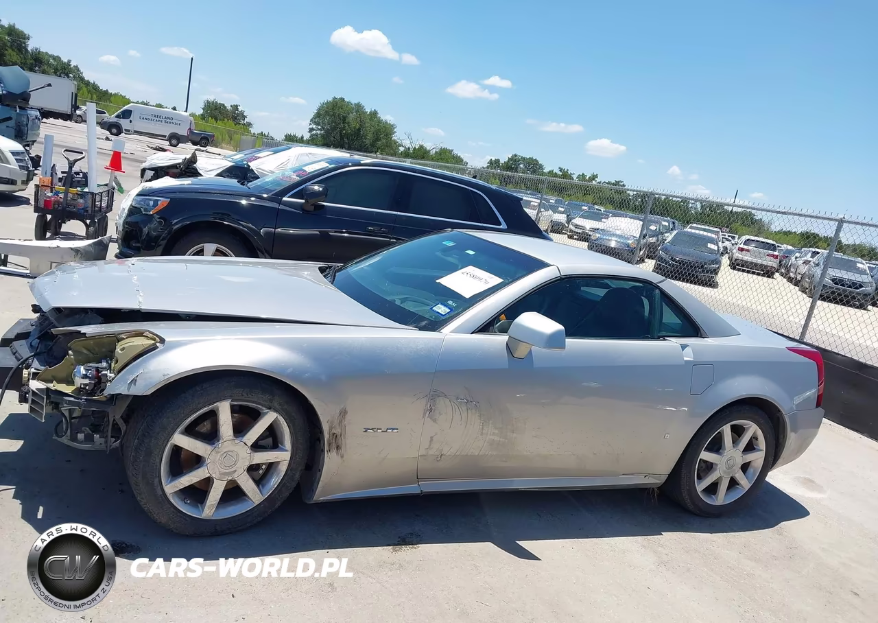 2008 Cadillac Xlr VIN:1G6YV36A685601324 - 15