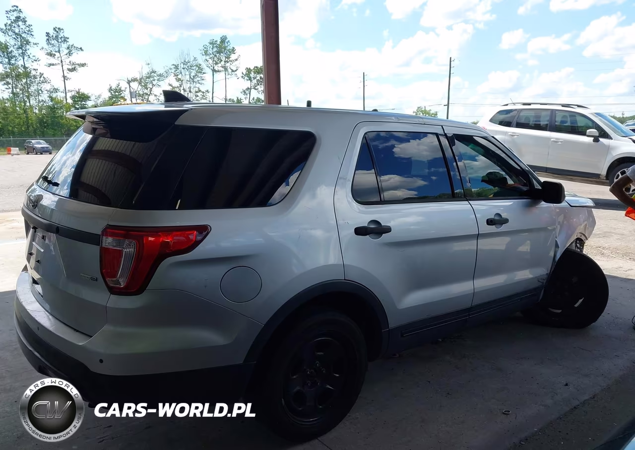 2017 Ford Utility Police Interceptor VIN:1FM5K8AR7HGA35886 - 13