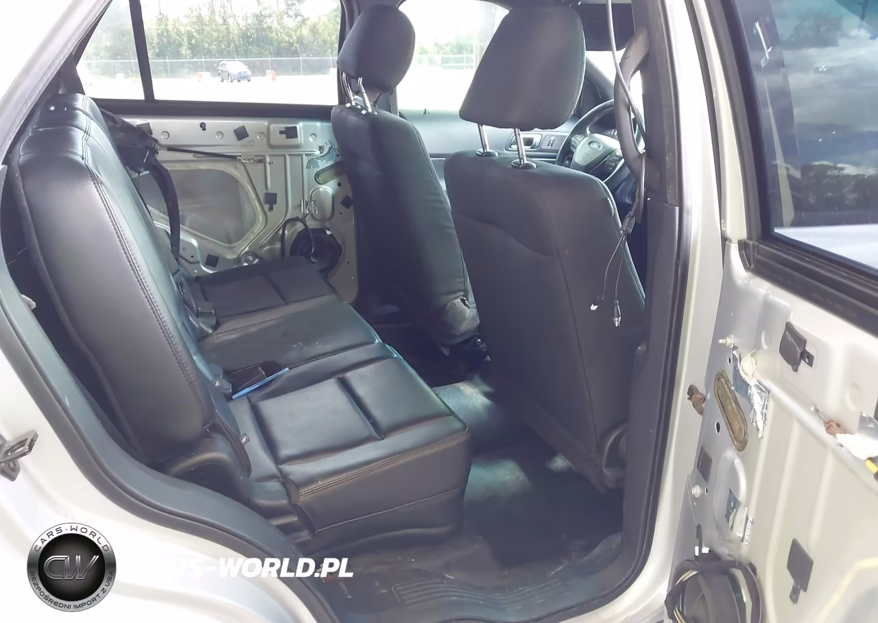 2017 Ford Utility Police Interceptor VIN:1FM5K8AR7HGA35886 - 8