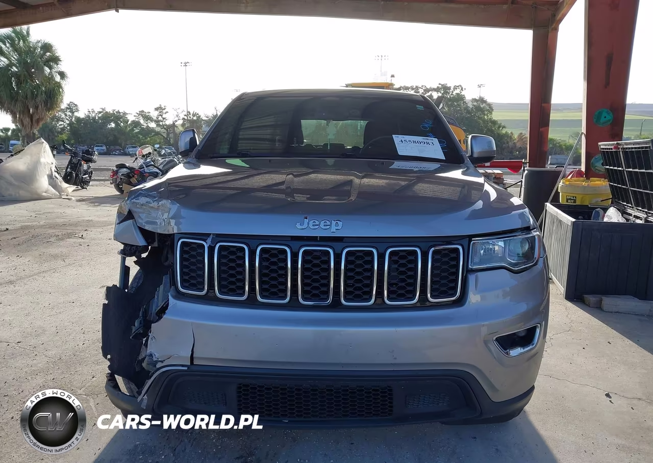 2018 Jeep Grand Cherokee Laredo 4X2 VIN:1C4RJEAG2JC407234 - 12