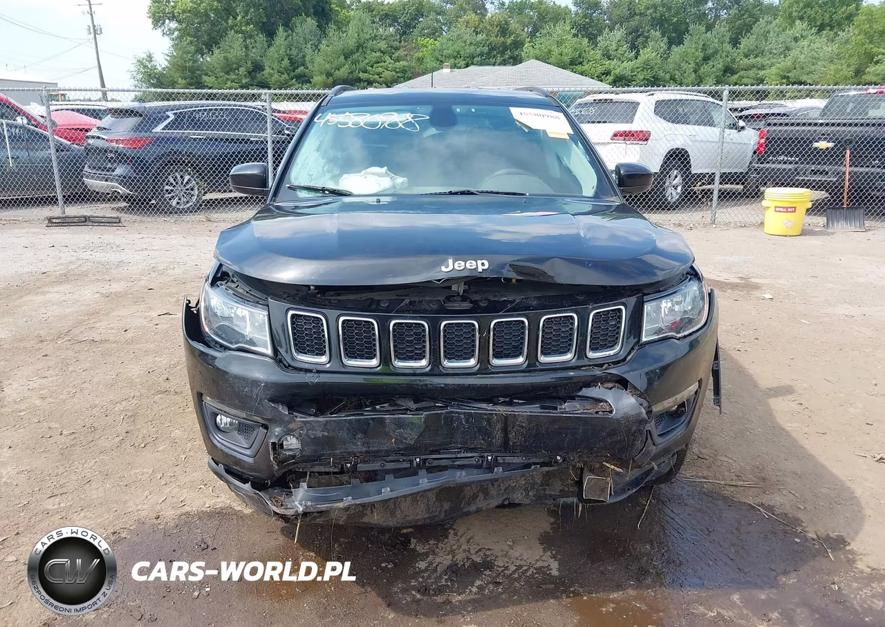 2019 Jeep Compass Latitude Fwd VIN:3C4NJCBBXKT843938 - 12
