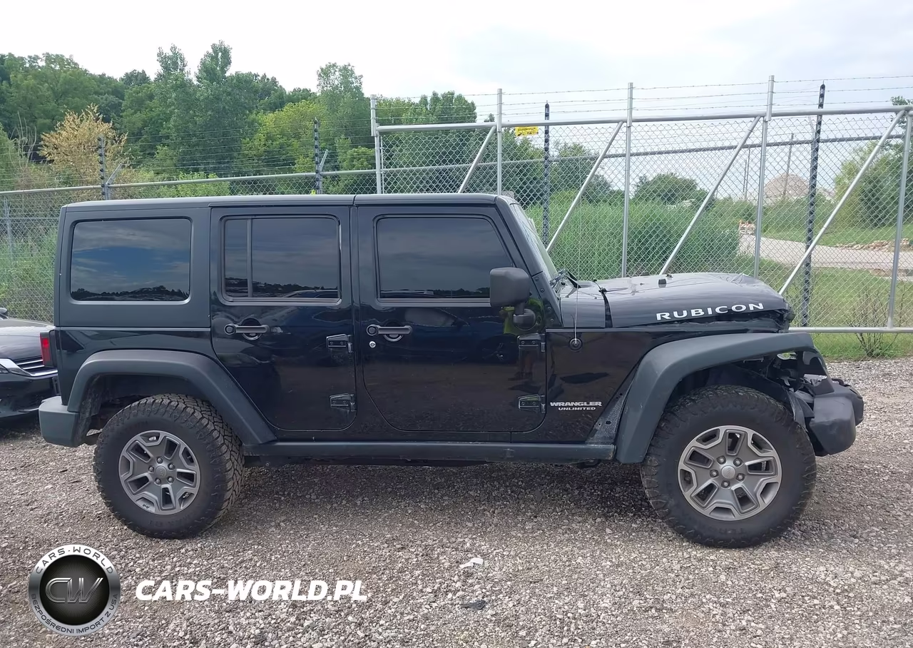 2014 Jeep Wrangler Unlimited Rubicon VIN:1C4BJWFG3EL266714 - 13
