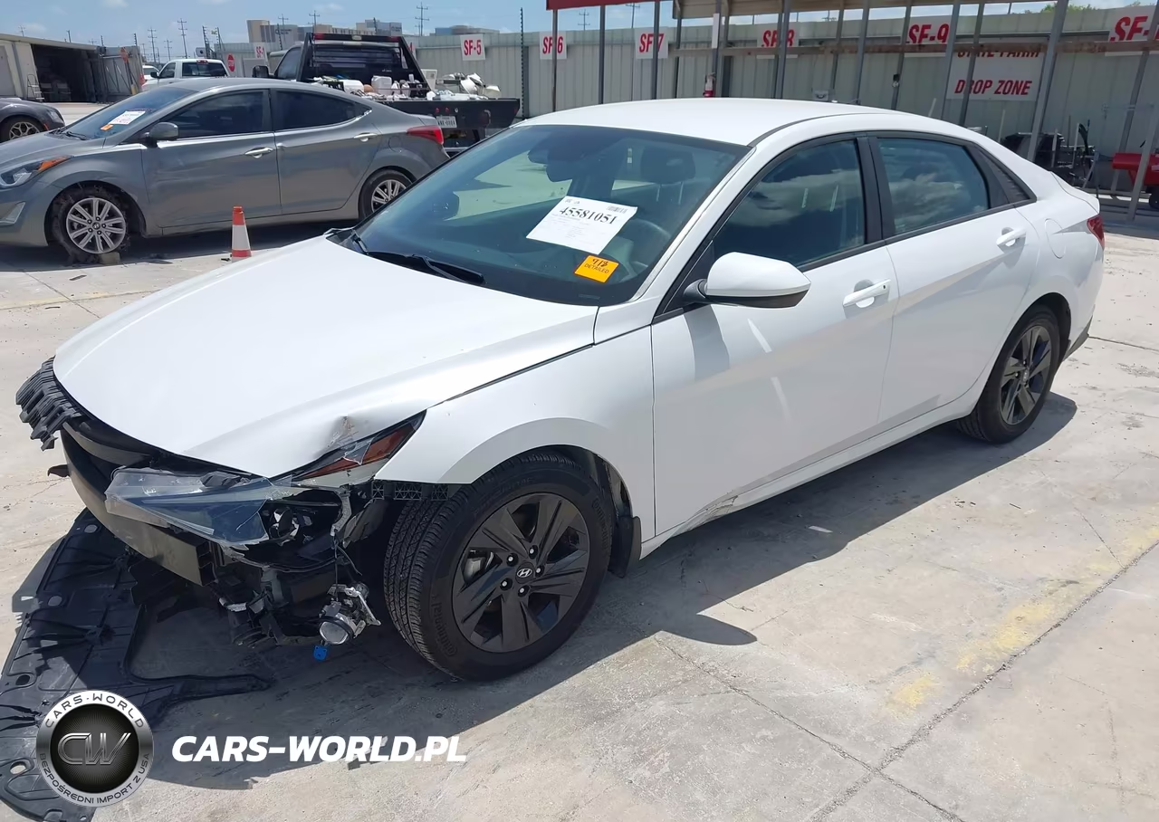 2022 Hyundai Elantra Sel VIN:5NPLM4AG2NH080965 - 2