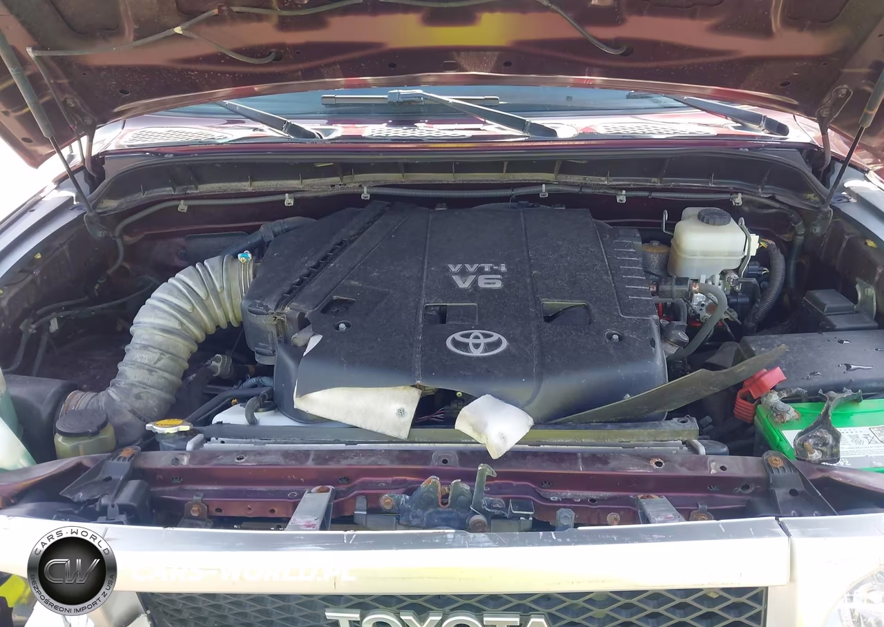 2007 Toyota Fj Cruiser VIN:JTEBU11F170042608 - 10