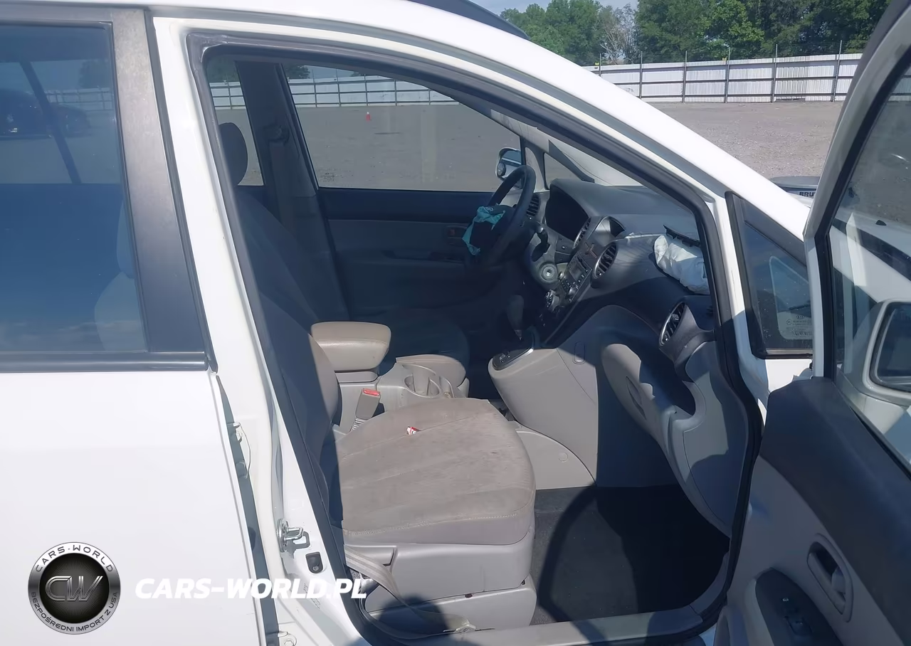 2008 Kia Rondo Lx V6 VIN:KNAFG526587151470 - 5