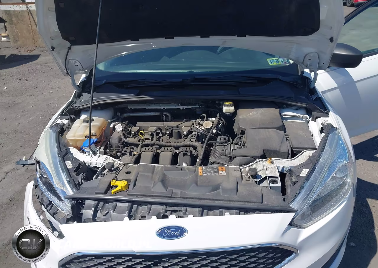 2017 Ford Focus S VIN:1FADP3E22HL252504 - 10