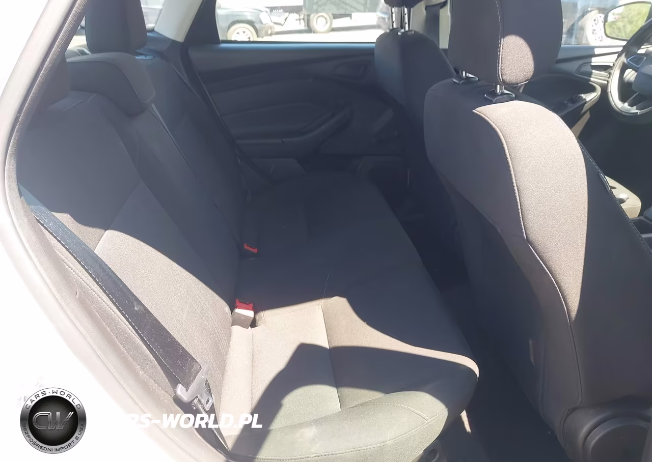 2017 Ford Focus S VIN:1FADP3E22HL252504 - 8