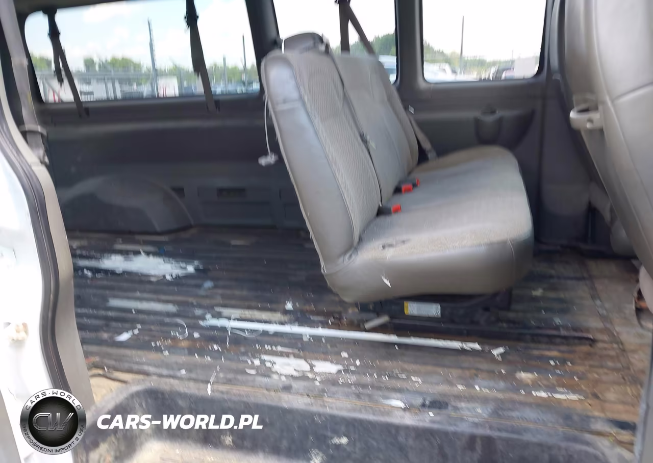2017 Chevrolet Express 3500 Lt VIN:1GAZGPFG0H1201511 - 8