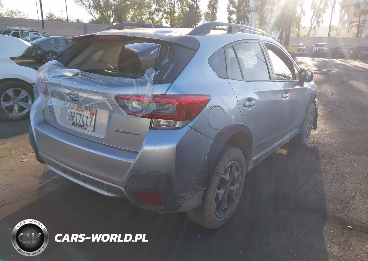 2020 Subaru Crosstrek Premium VIN:JF2GTAECXLH249654 - 4