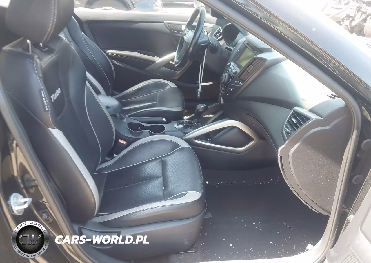 2014 Hyundai Veloster Turbo W-Black VIN:KMHTC6AE3EU199803 - 5