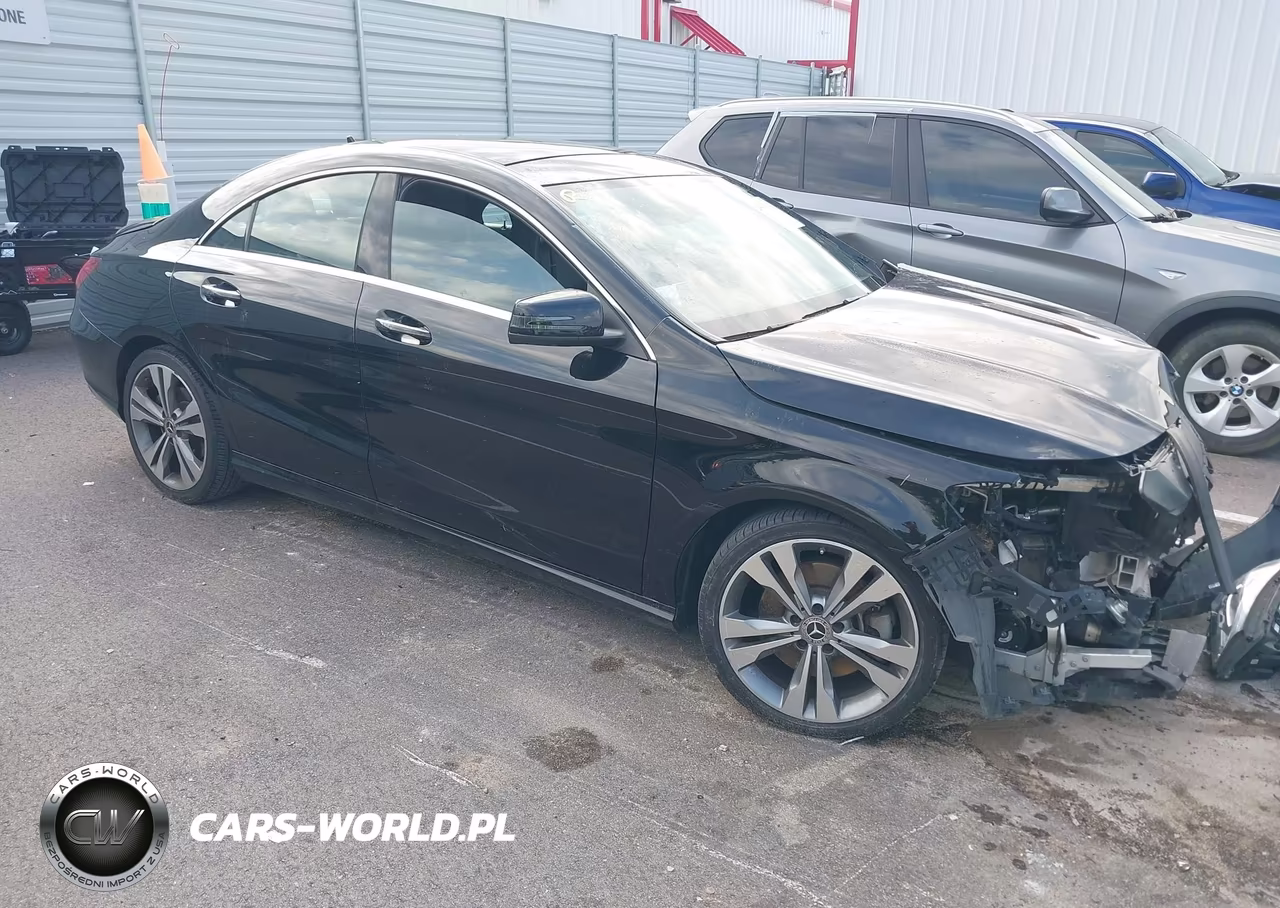 2019 Mercedes-Benz Cla 250 – zdjęcie 1 z 17