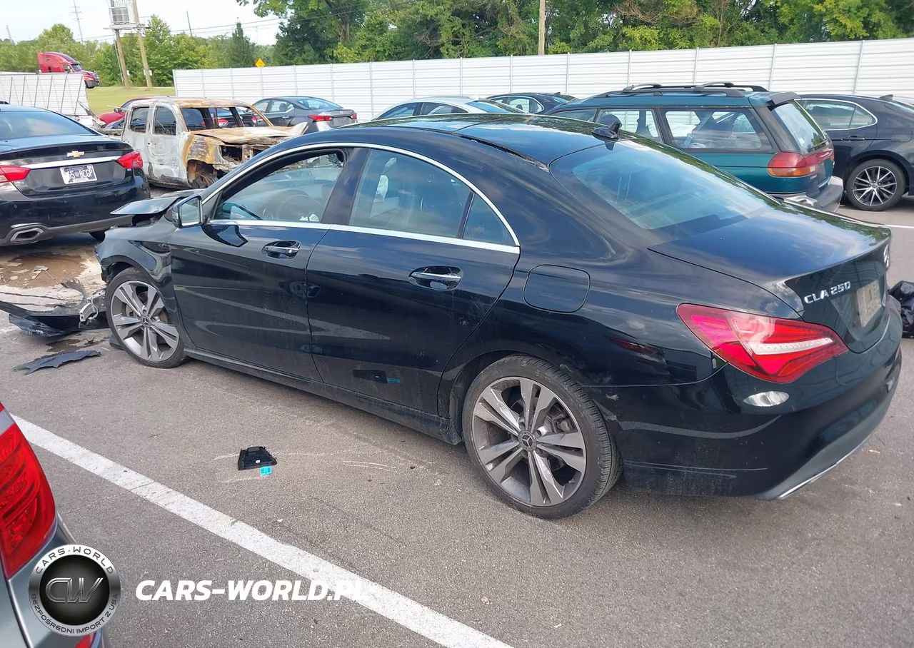 2019 Mercedes-Benz Cla 250 VIN:WDDSJ4EB0KN775806 - 3