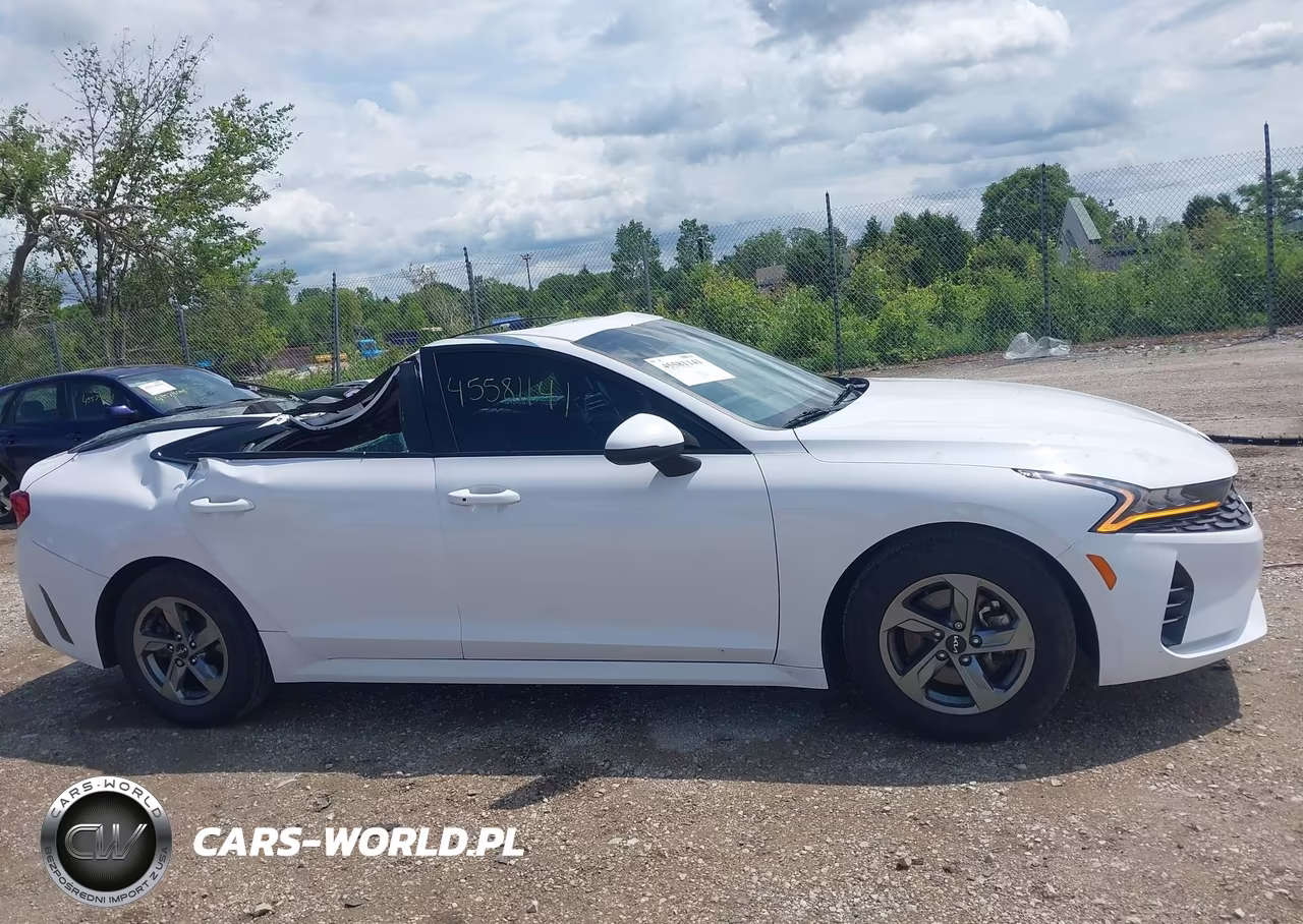 2022 Kia K5 Lxs VIN:5XXG14J25NG114701 - 13
