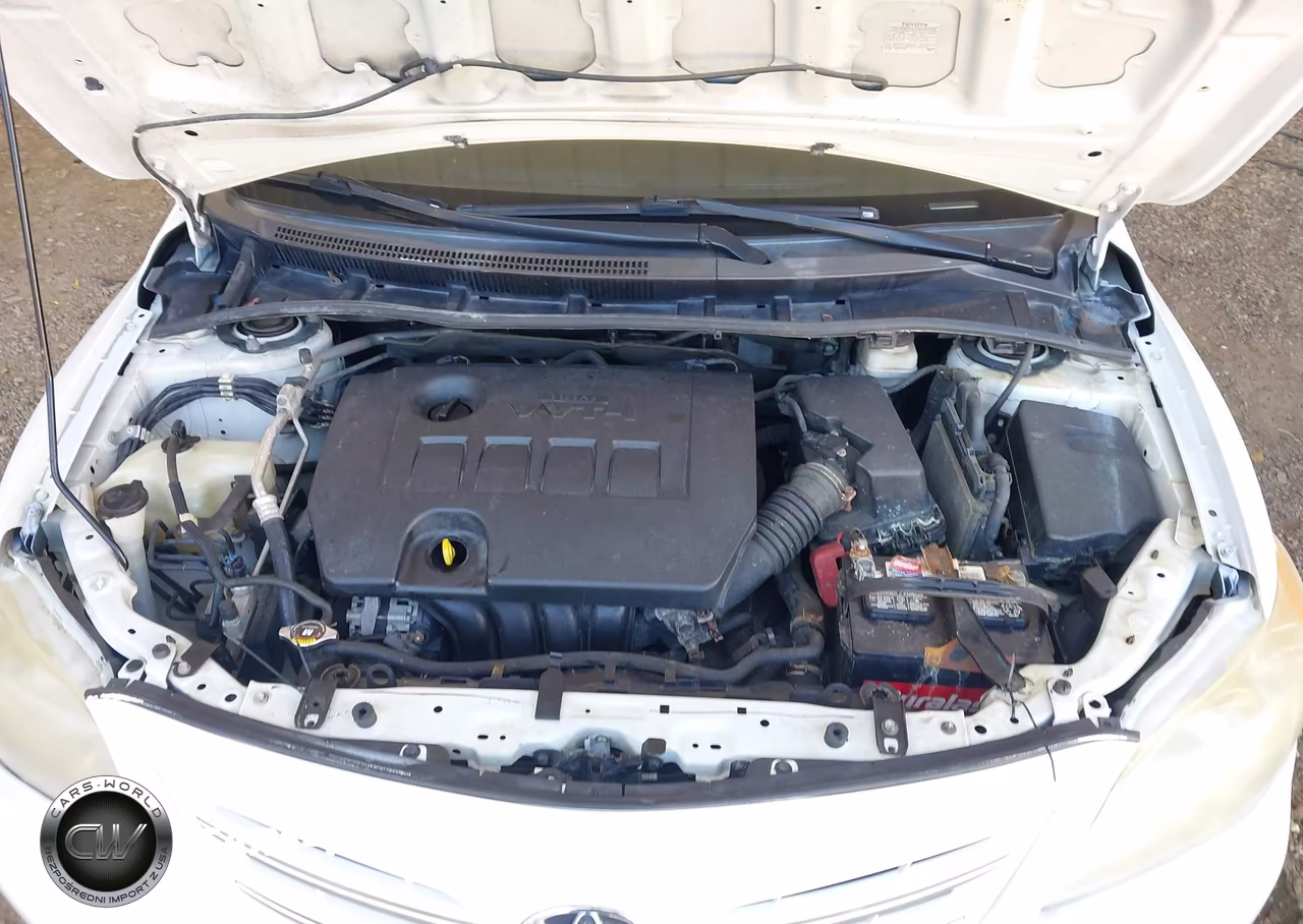 2013 Toyota Corolla Le VIN:5YFBU4EE0DP097947 - 10