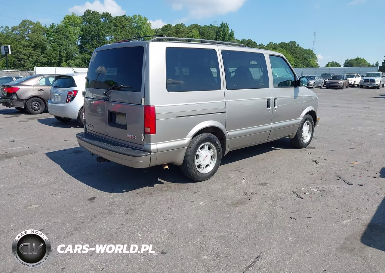 2005 GMC Safari Passenger VIN:1GKDM19XX5B503613 - 4