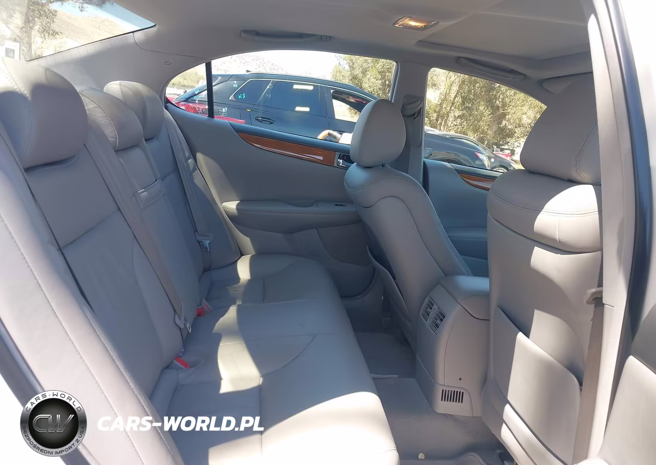 2005 Lexus Es 330 VIN:JTHBA30G955121073 - 8