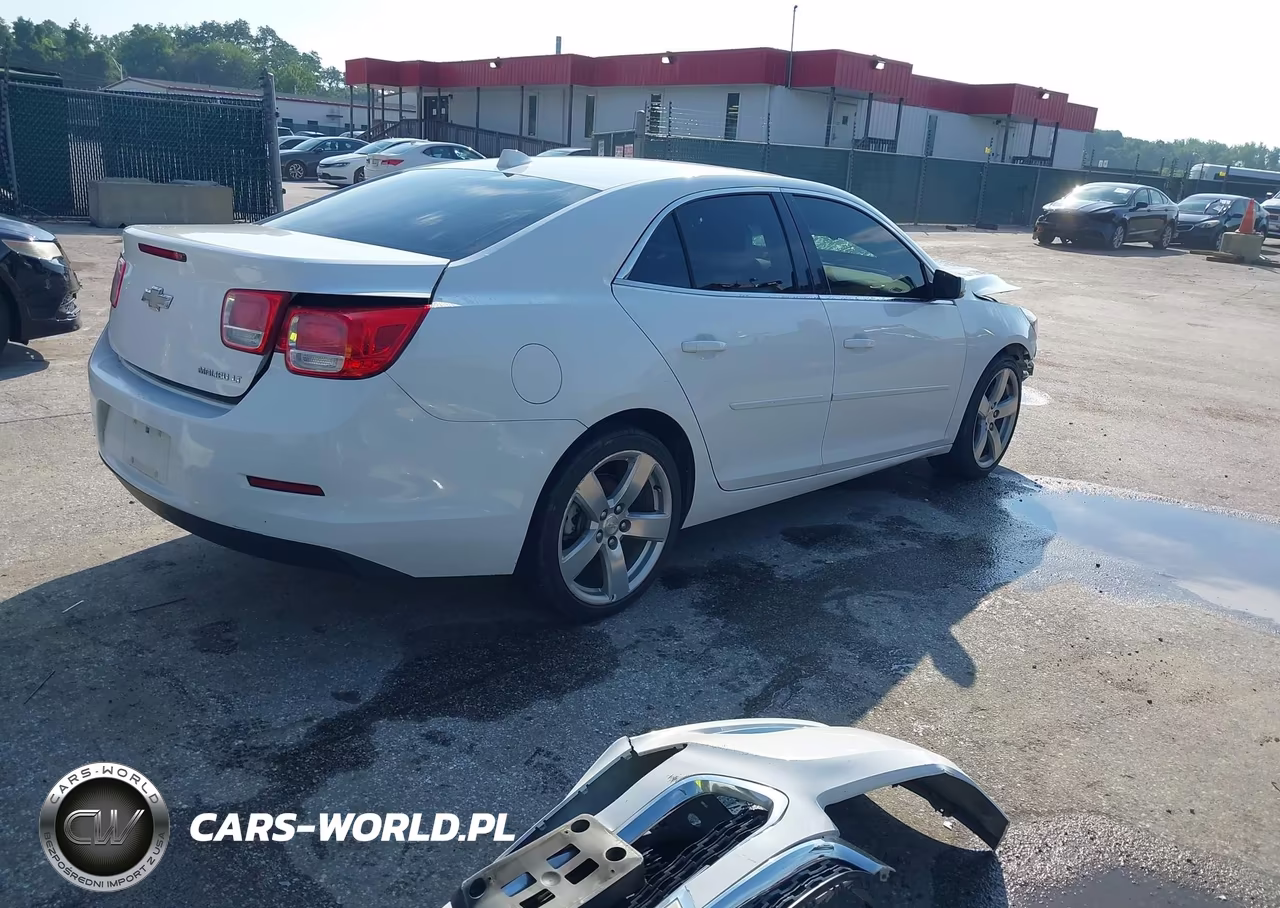 2014 Chevrolet Malibu 2Lt VIN:1G11E5SL8EF165589 - 4