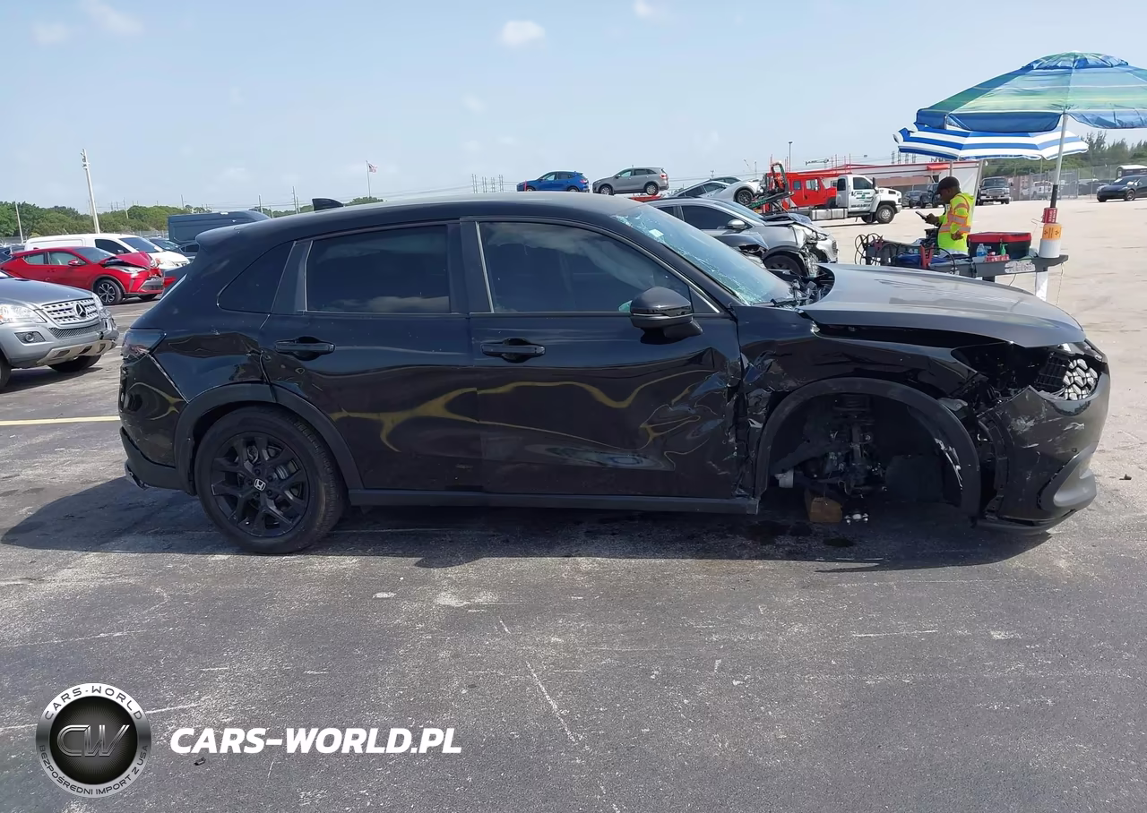 2025 Honda Hr-V Sport VIN:3CZRZ1H56SM706211 - 13