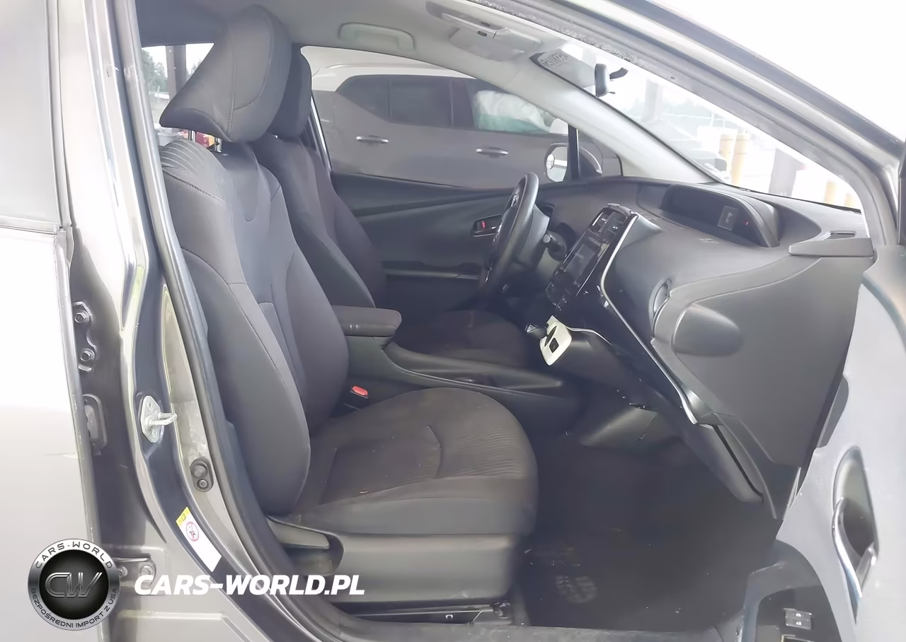 2016 Toyota Prius Two VIN:JTDKBRFU7G3001897 - 5