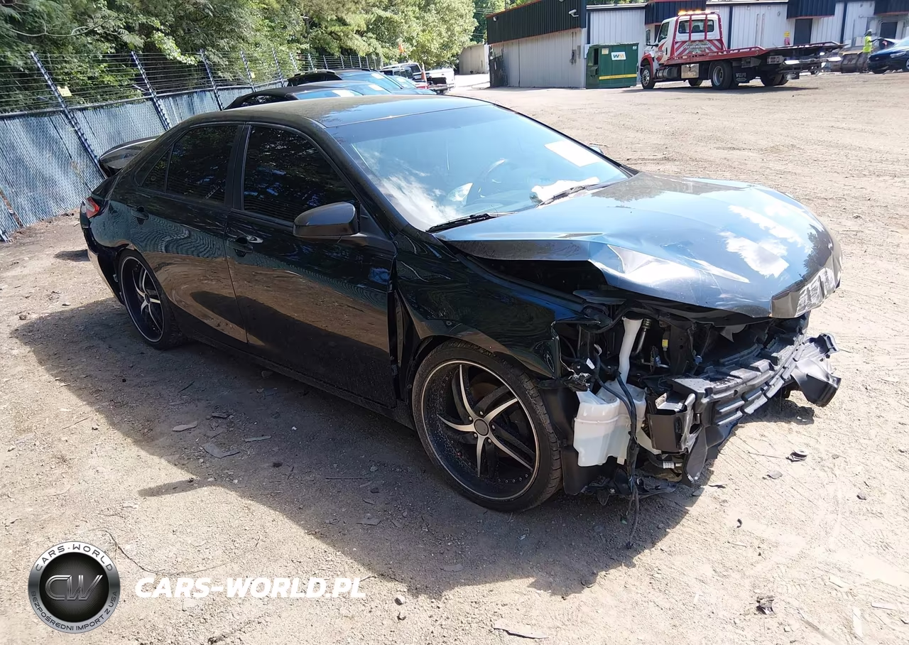 2016 Toyota Camry Se – zdjęcie 1 z 19