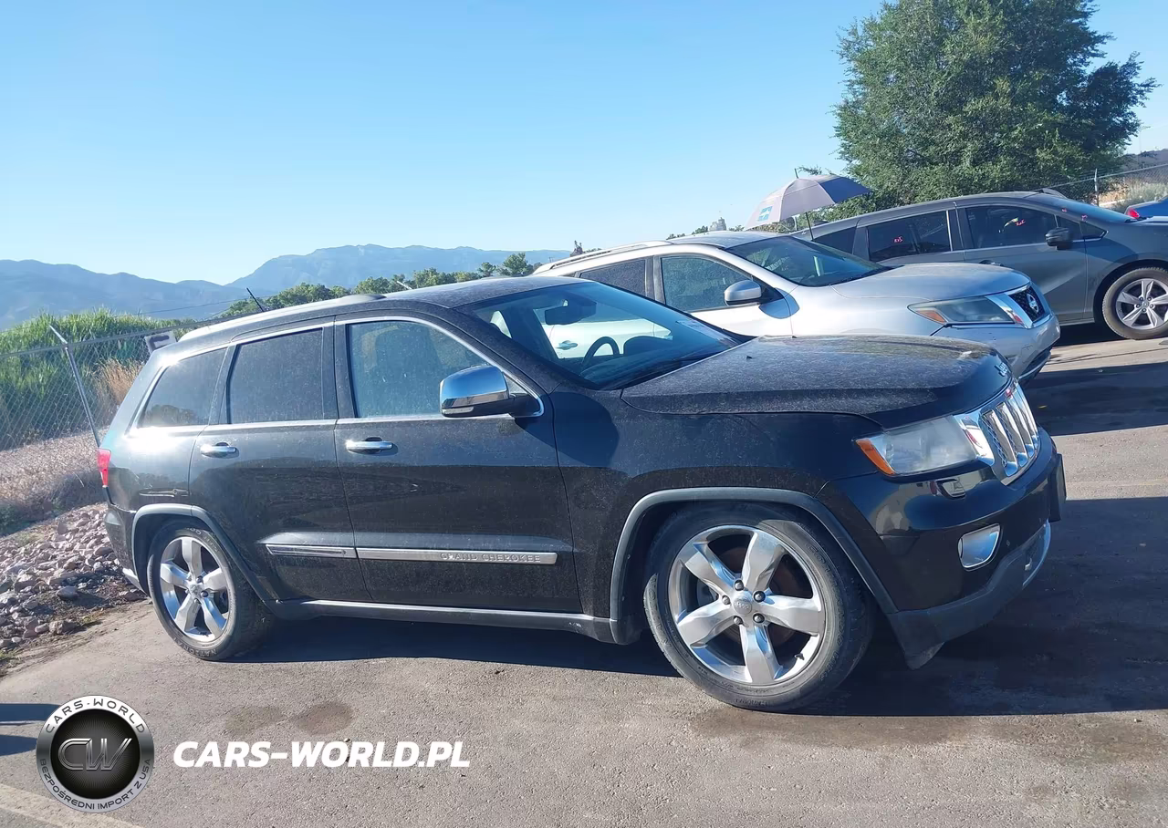 2013 Jeep Grand Cherokee Overland Summit VIN:1C4RJFCTXDC573442 - 13