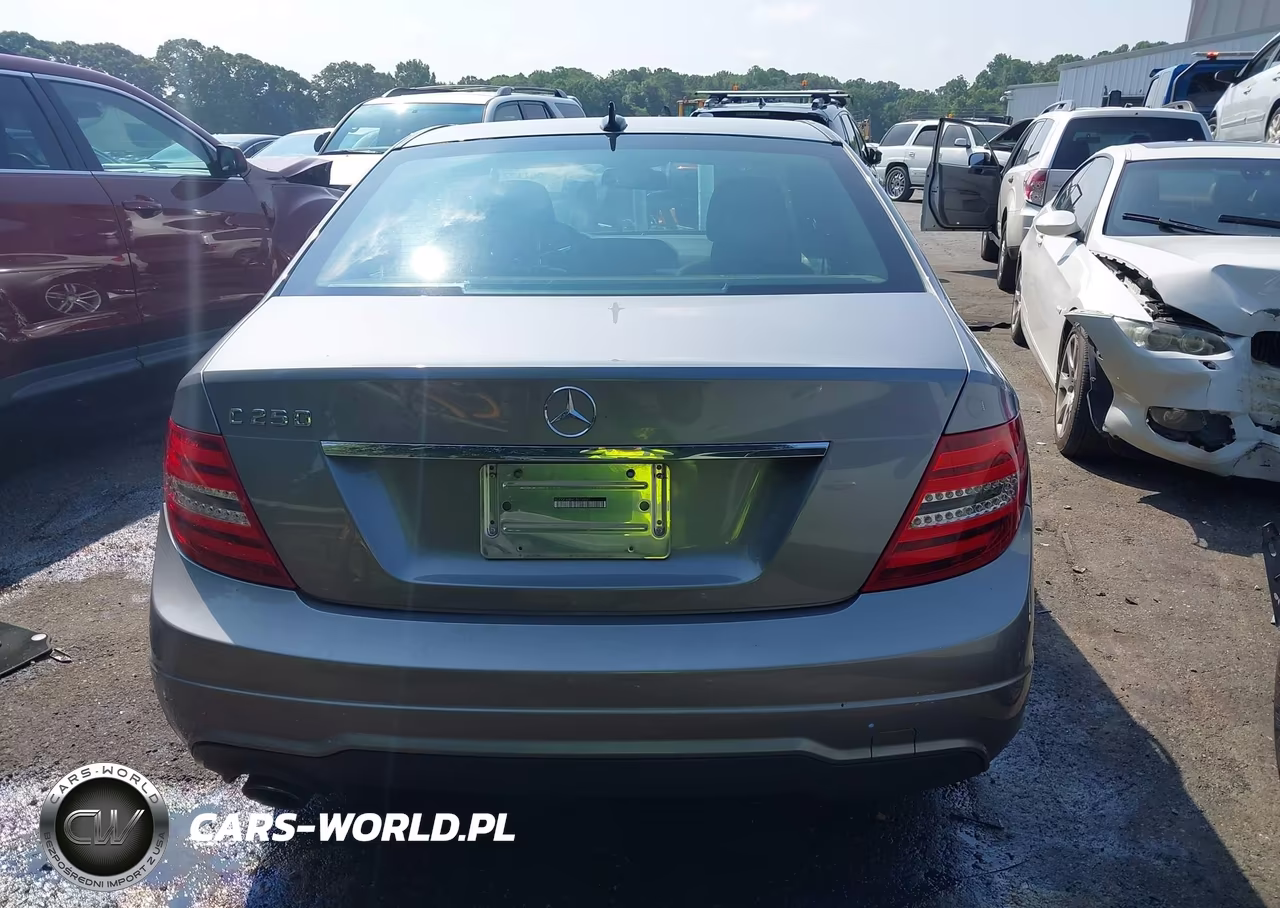 2012 Mercedes-Benz C 250 Luxury-Sport VIN:WDDGF4HB9CA629951 - 16