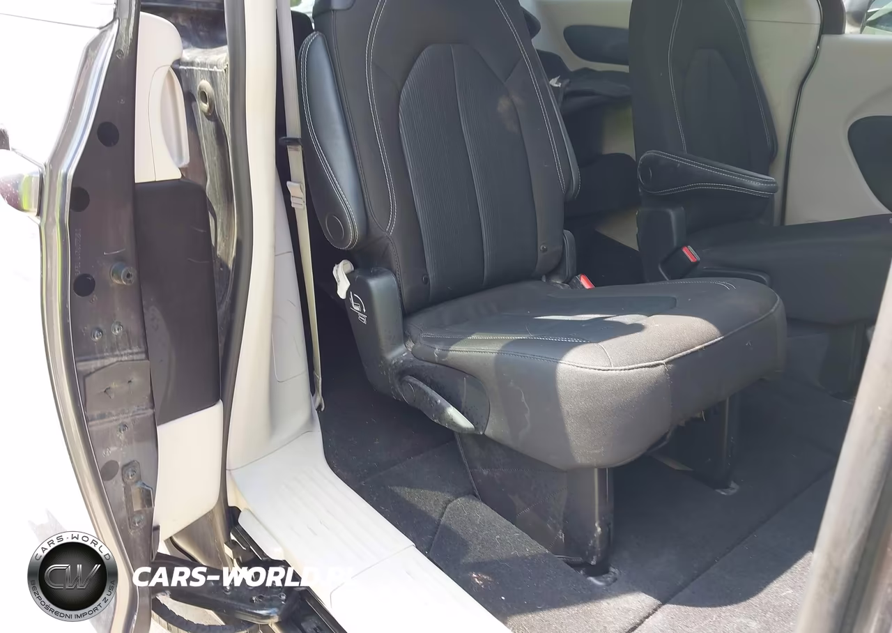 2022 Chrysler Voyager Lx VIN:2C4RC1CG6NR132416 - 8
