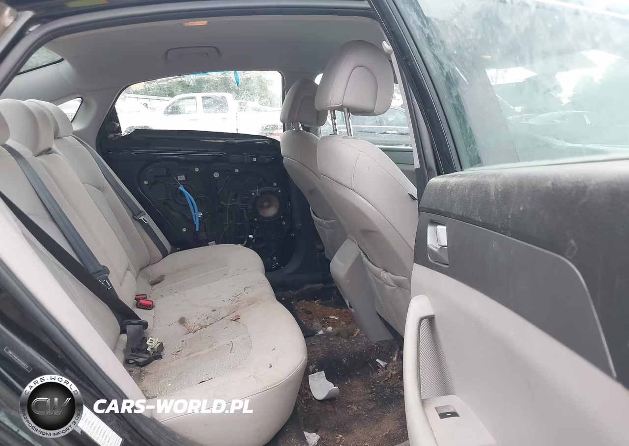 2017 Hyundai Sonata VIN:5NPE24AFXHH502572 - 8