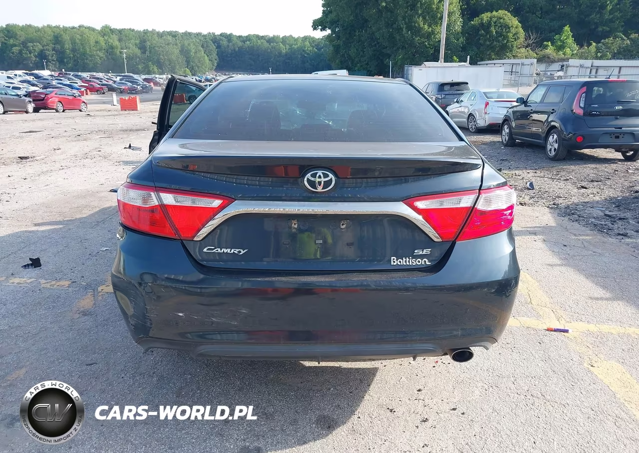 2017 Toyota Camry Se VIN:4T1BF1FK1HU747628 - 16