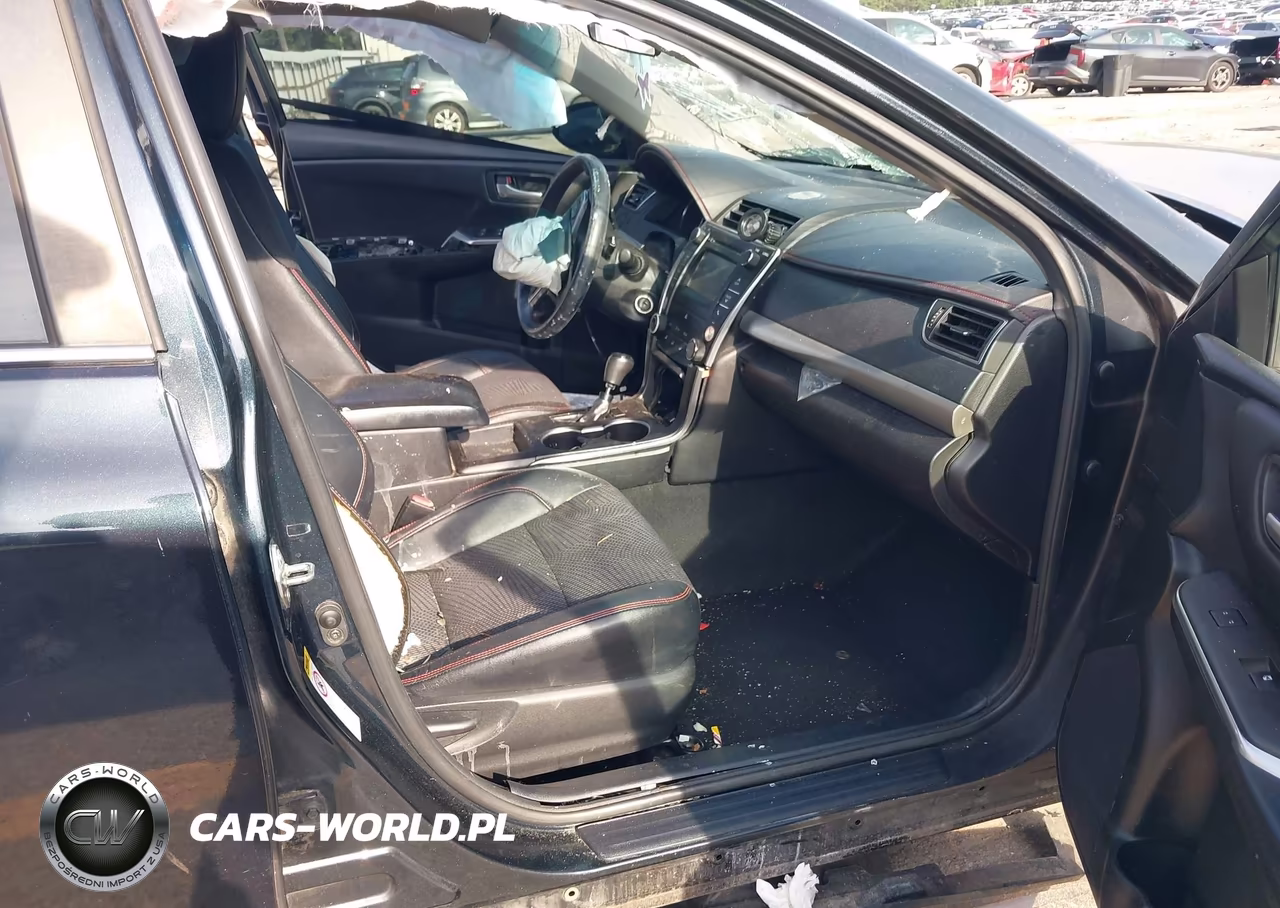2017 Toyota Camry Se VIN:4T1BF1FK1HU747628 - 5
