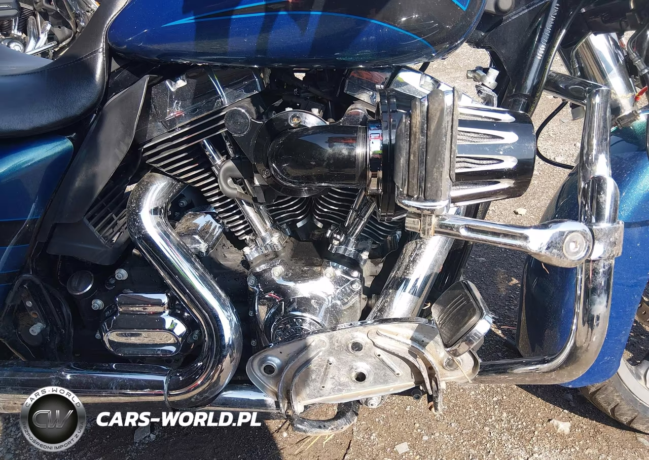 2014 Harley-Davidson Flhx Street Glide VIN:1HD1KBM10EB714301 - 8