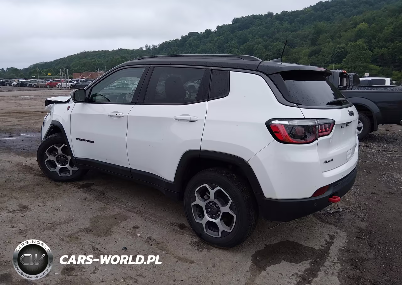2022 Jeep Compass Trailhawk 4X4 VIN:3C4NJDDB8NT154830 - 3