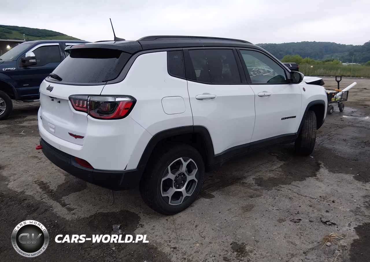 2022 Jeep Compass Trailhawk 4X4 VIN:3C4NJDDB8NT154830 - 4