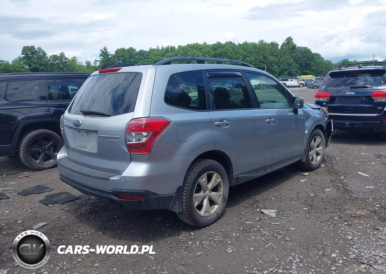 2015 Subaru Forester 2.5I Premium VIN:JF2SJADC7FH812634 - 4