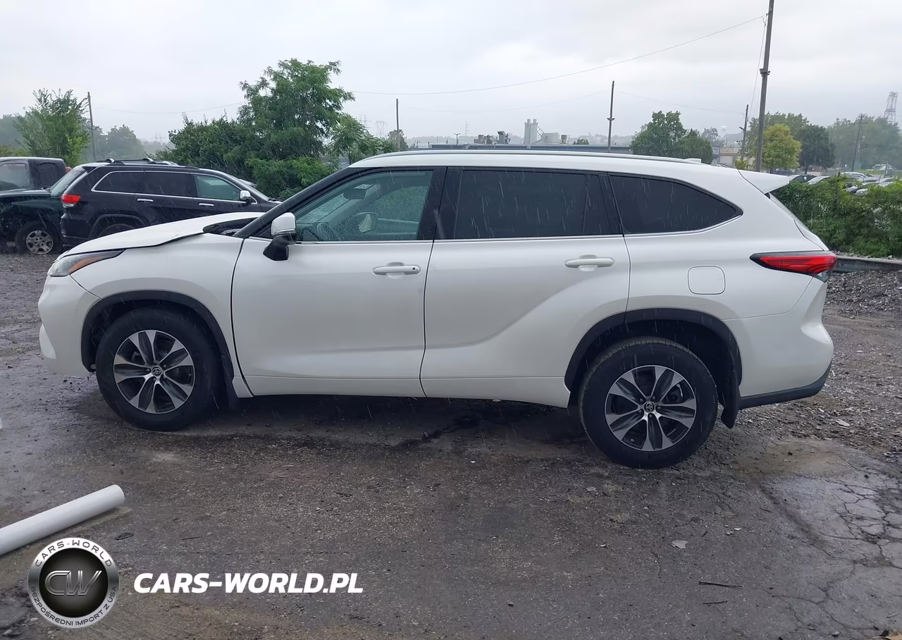 2021 Toyota Highlander Xle VIN:5TDHZRBH1MS535700 - 15