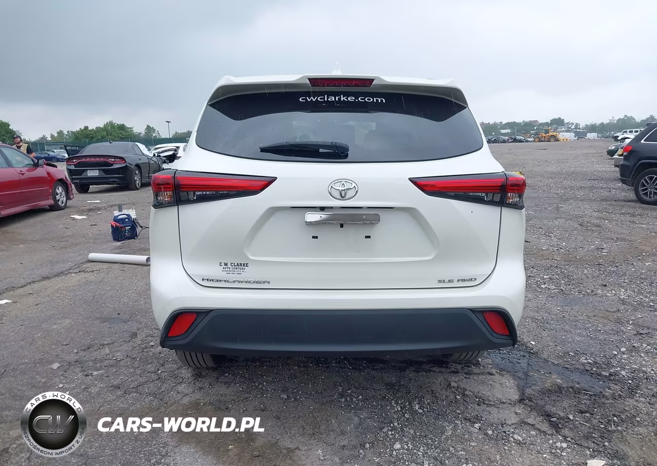 2021 Toyota Highlander Xle VIN:5TDHZRBH1MS535700 - 17