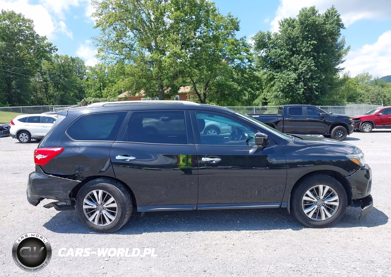 2018 Nissan Pathfinder S VIN:5N1DR2MMXJC649056 - 14