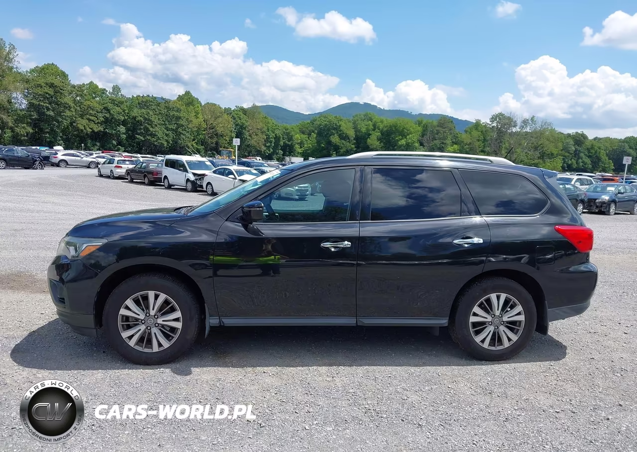 2018 Nissan Pathfinder S VIN:5N1DR2MMXJC649056 - 15