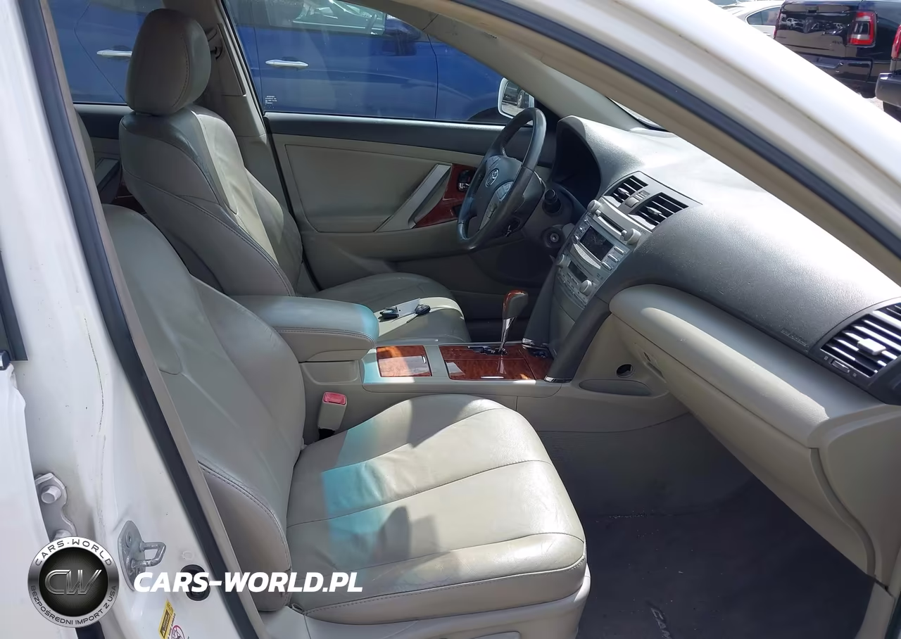 2010 Toyota Camry Xle VIN:4T4BF3EK3AR037395 - 5