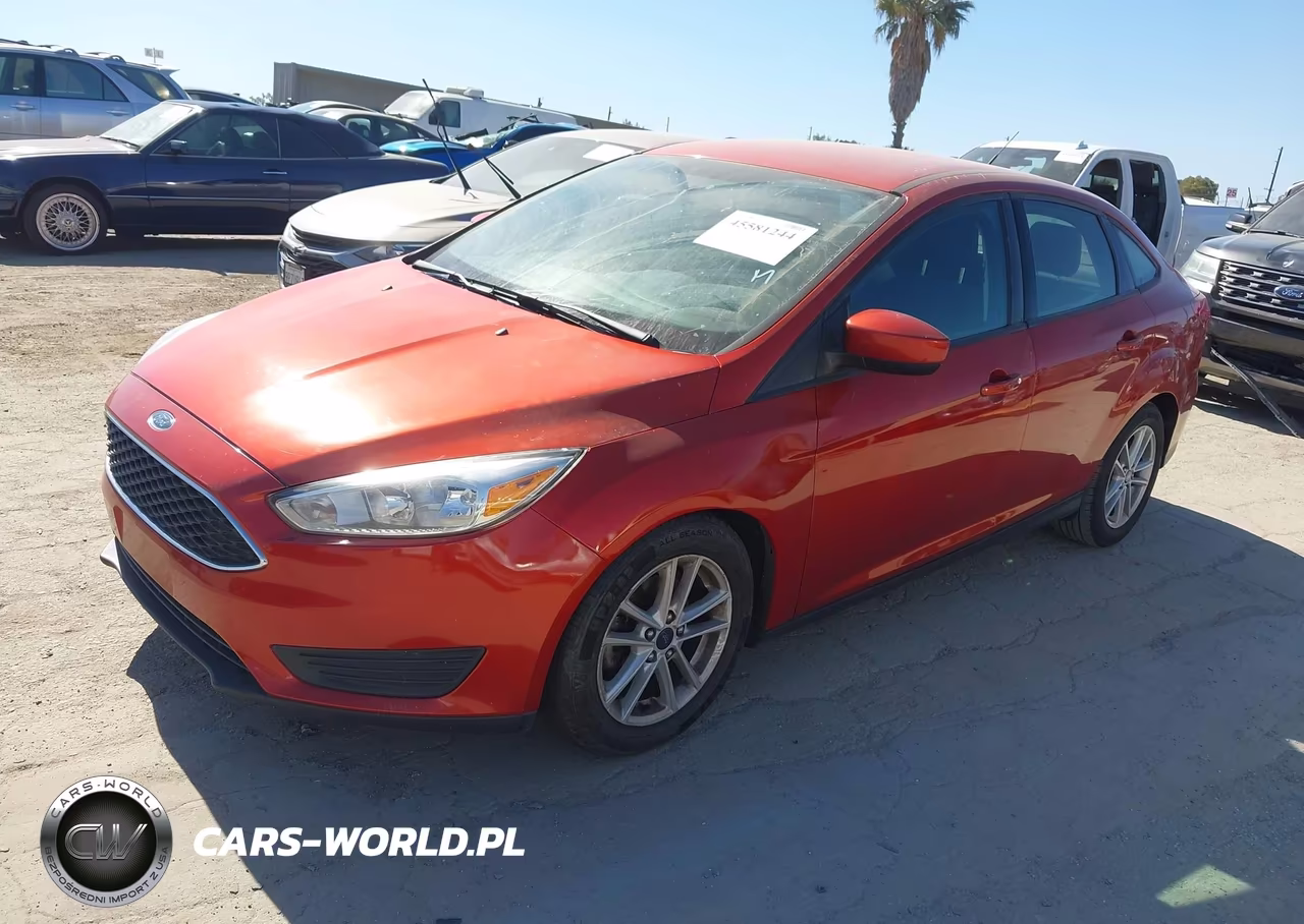 2018 Ford Focus Se VIN:1FADP3FE9JL264972 - 2