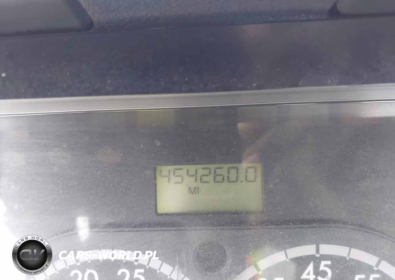 2014 Freightliner Cascadia 113 VIN:3AKBGADV3ESFX0824 - 5