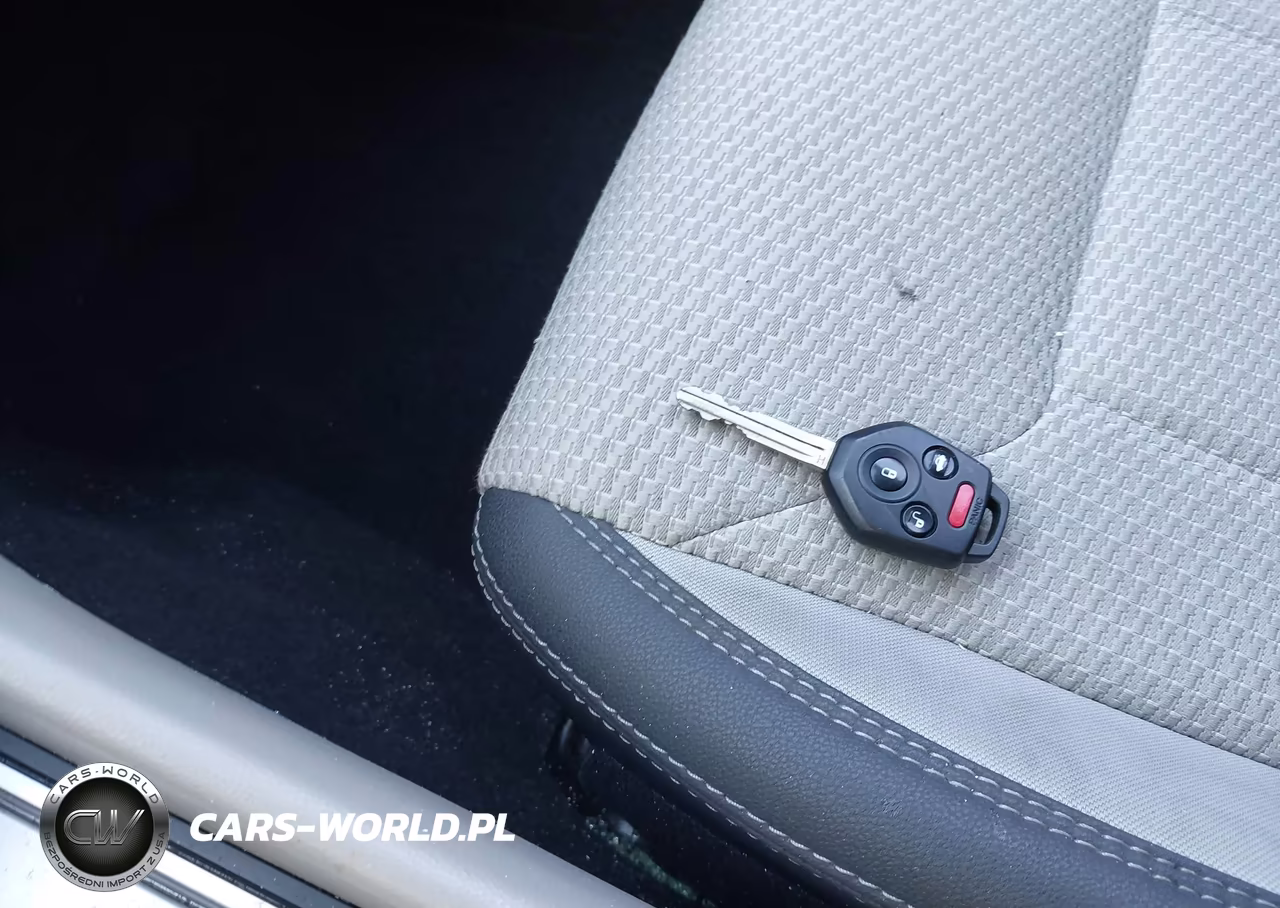 2019 Subaru Forester Premium VIN:JF2SKAECXKH566555 - 11
