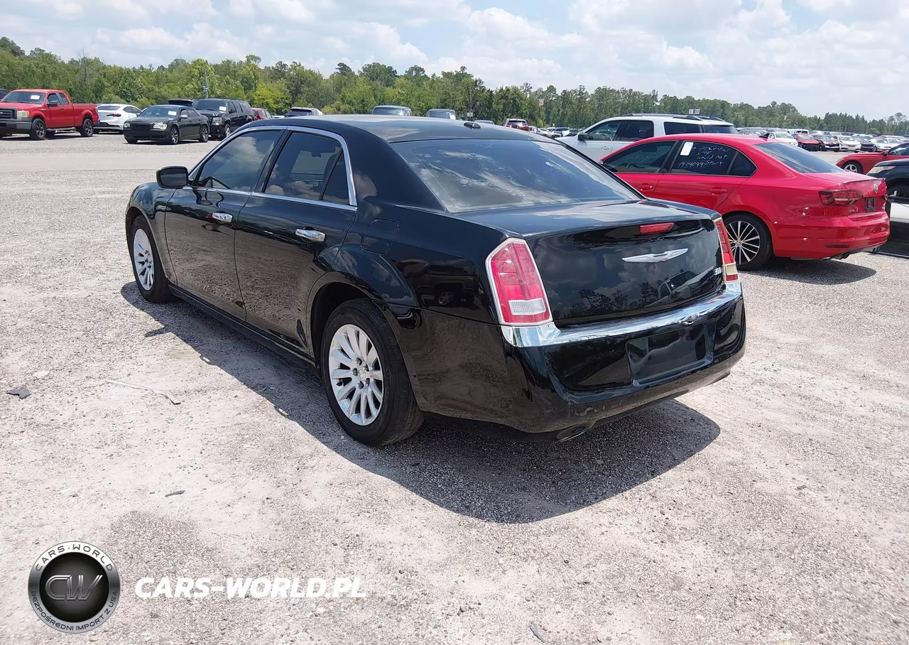 2013 Chrysler 300 Motown VIN:2C3CCAAG4DH527762 - 3