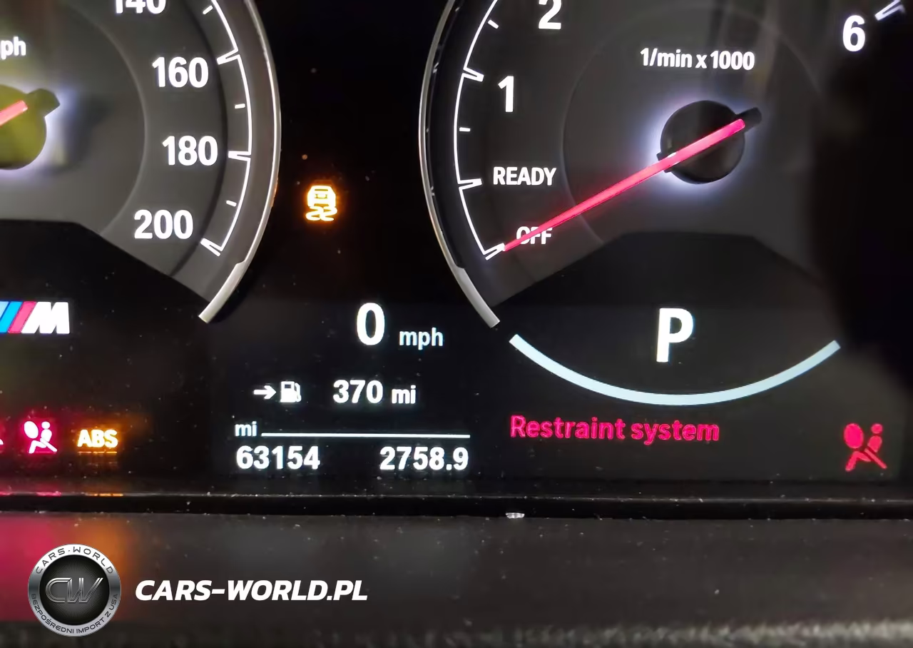 2016 BMW M4 VIN:WBS3R9C56GK338153 - 7