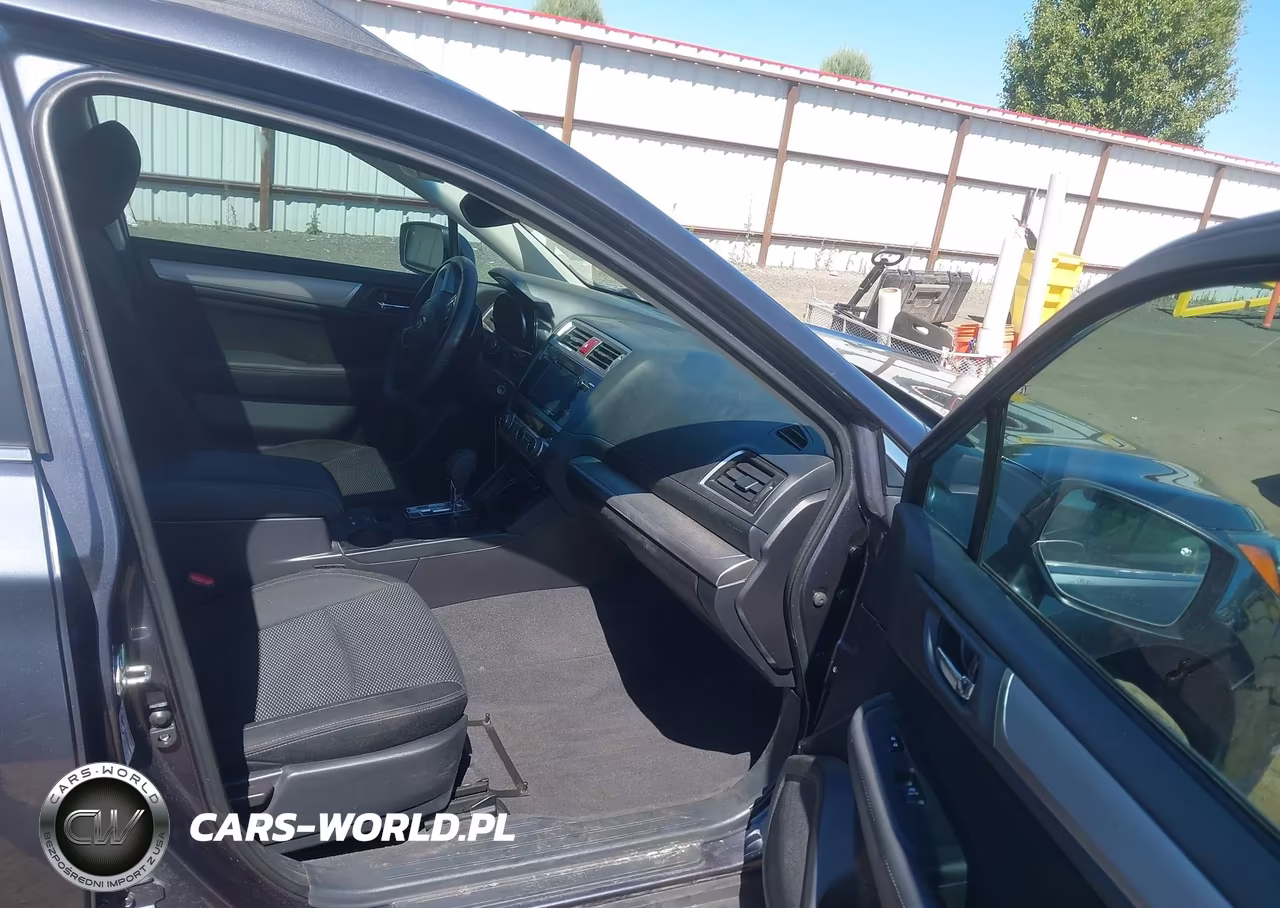 2017 Subaru Outback 2.5I Premium VIN:4S4BSADC2H3224826 - 5