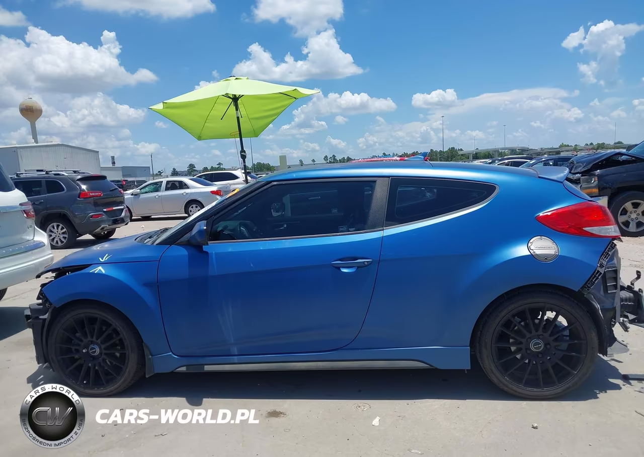 2016 Hyundai Veloster Turbo Rally Edition VIN:KMHTC6AE0GU258406 - 15