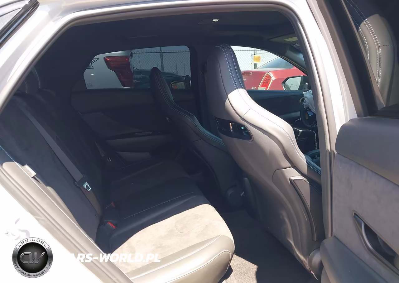 2025 Hyundai Elantra N VIN:KMHLW4DK3SU032351 - 8